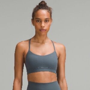 Lululemon Athletica Flow Y Bra in Oil Grey